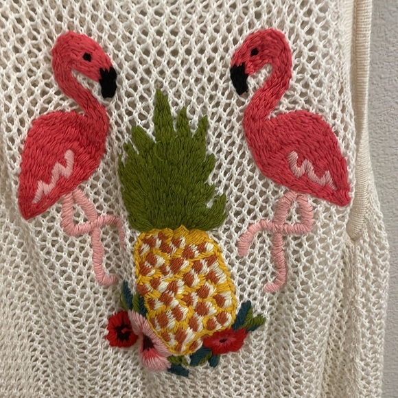 Pink Flamingo Tank 🦩 - Picture 4 of 5